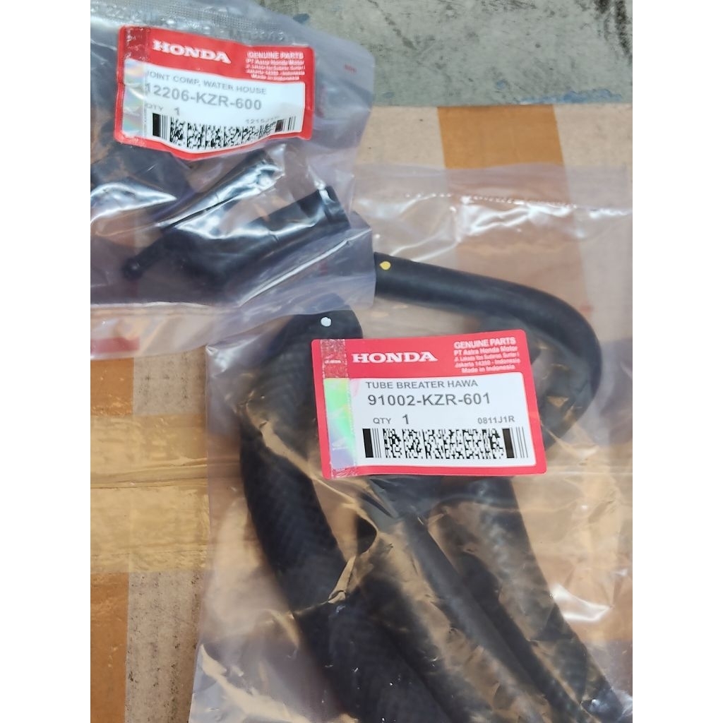 Selang Radiator set + pipa T Honda Vario 125 Vario 150 pcx 150 set