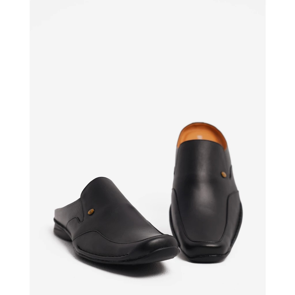 Sandal Sepatu Pria Buccheri CP9004