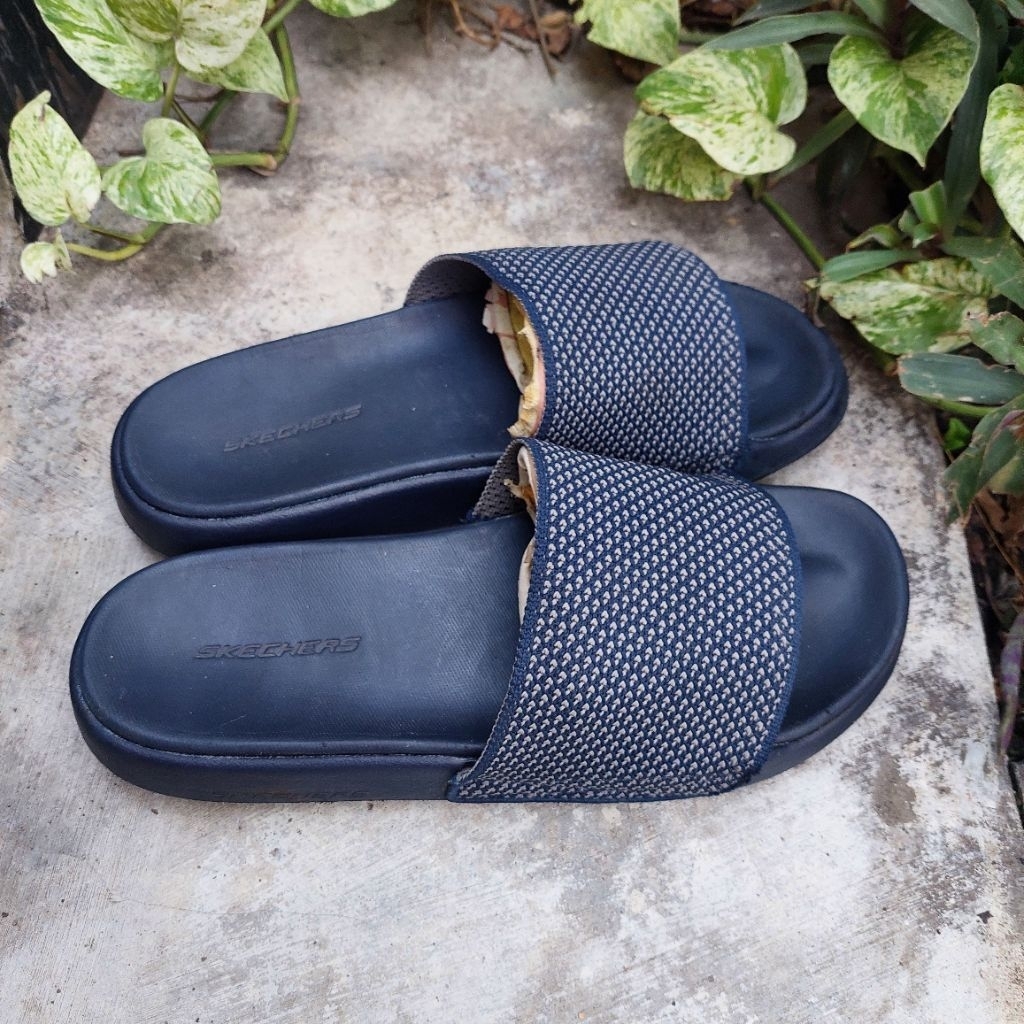 sandal second skechers size 43(28cm)