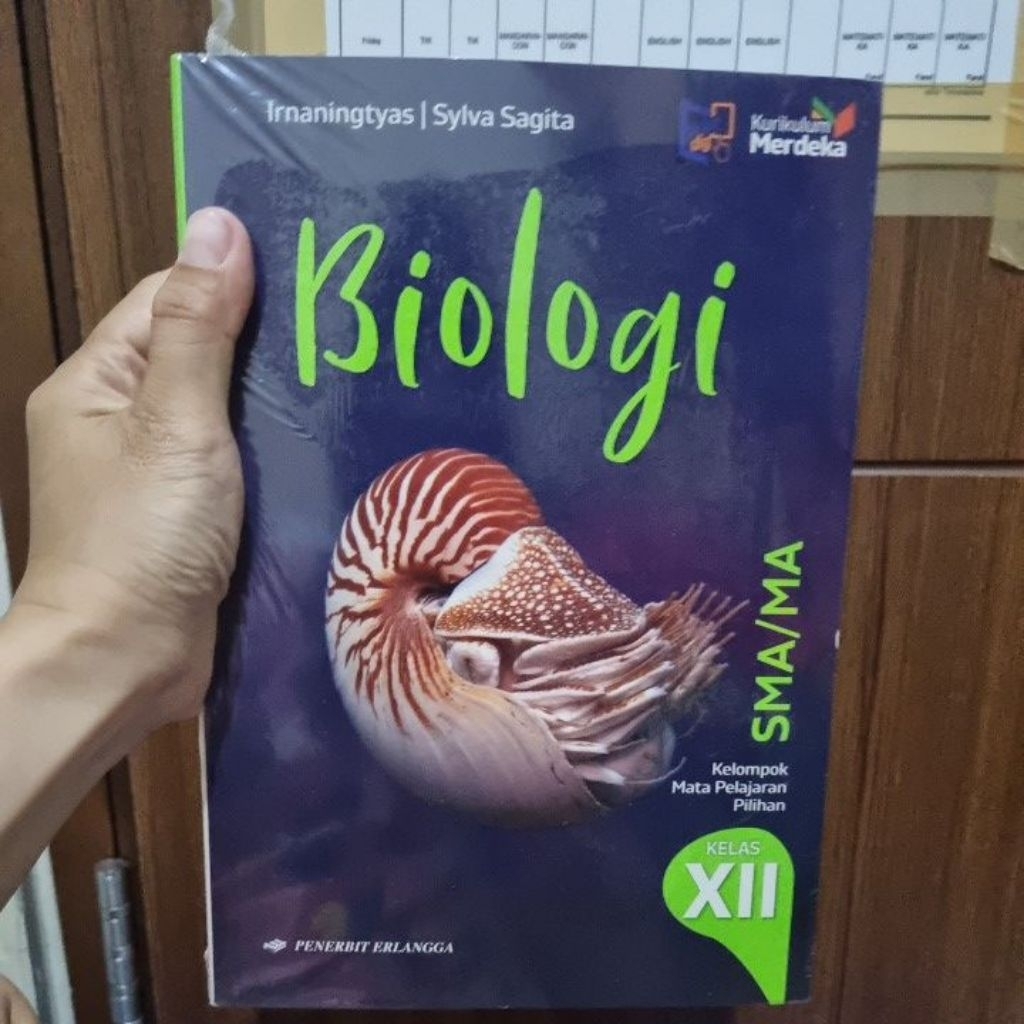 biologi irnaningtyas sylva sagita XII erlangga