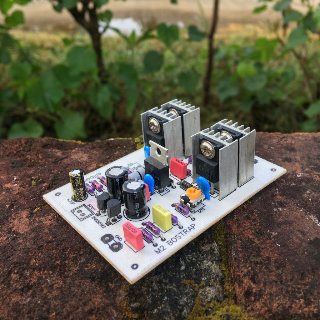 M2 bostrap 2 tingkat