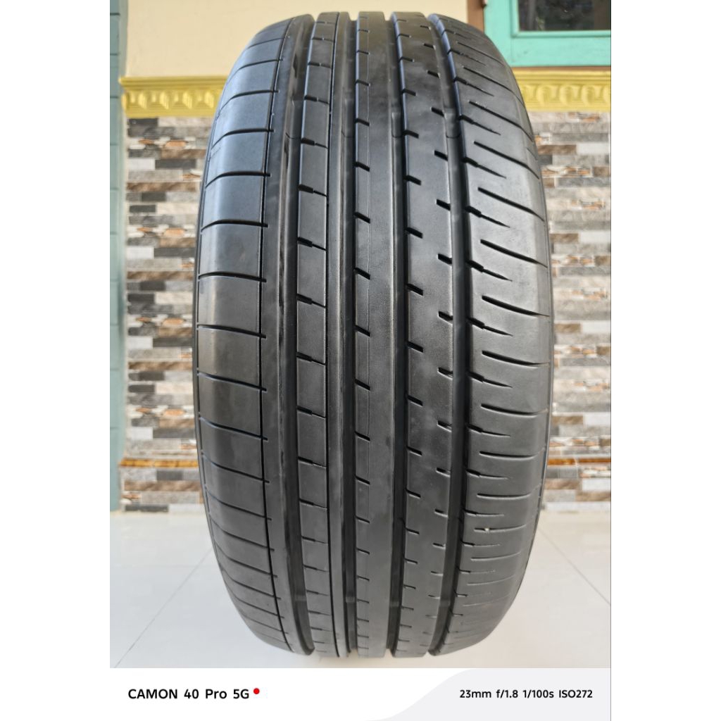 Yokohama BluEart-XT AE61 245/50R20