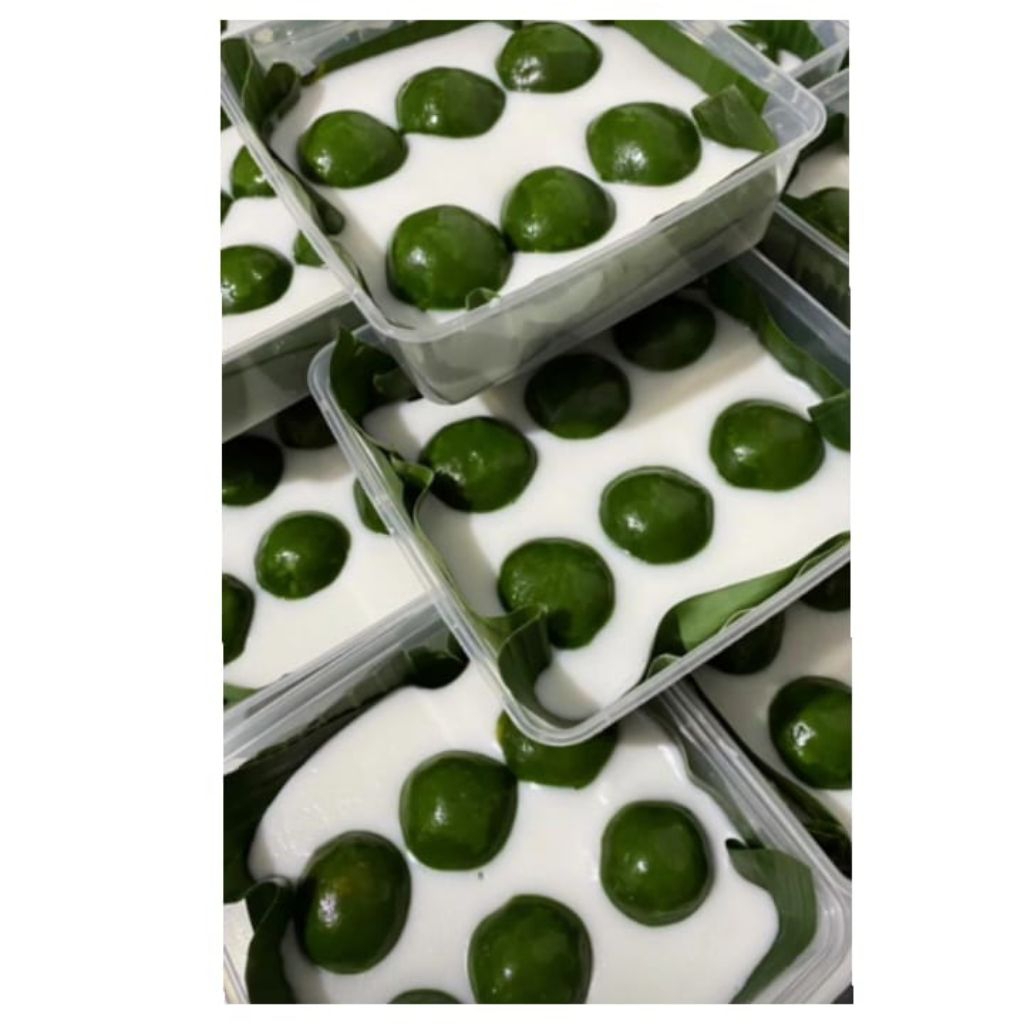 Bugis Mandi Pandan Khas Madam Liu / Kue Bugis Madam Liu / Kue Lapis