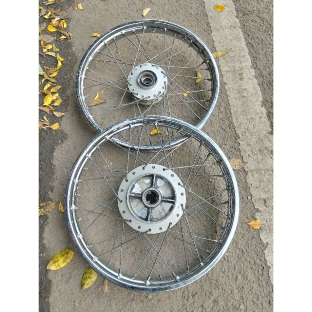 velg jari-jari Yamaha 1set motor Vega ZR Vega new asli cabutan original