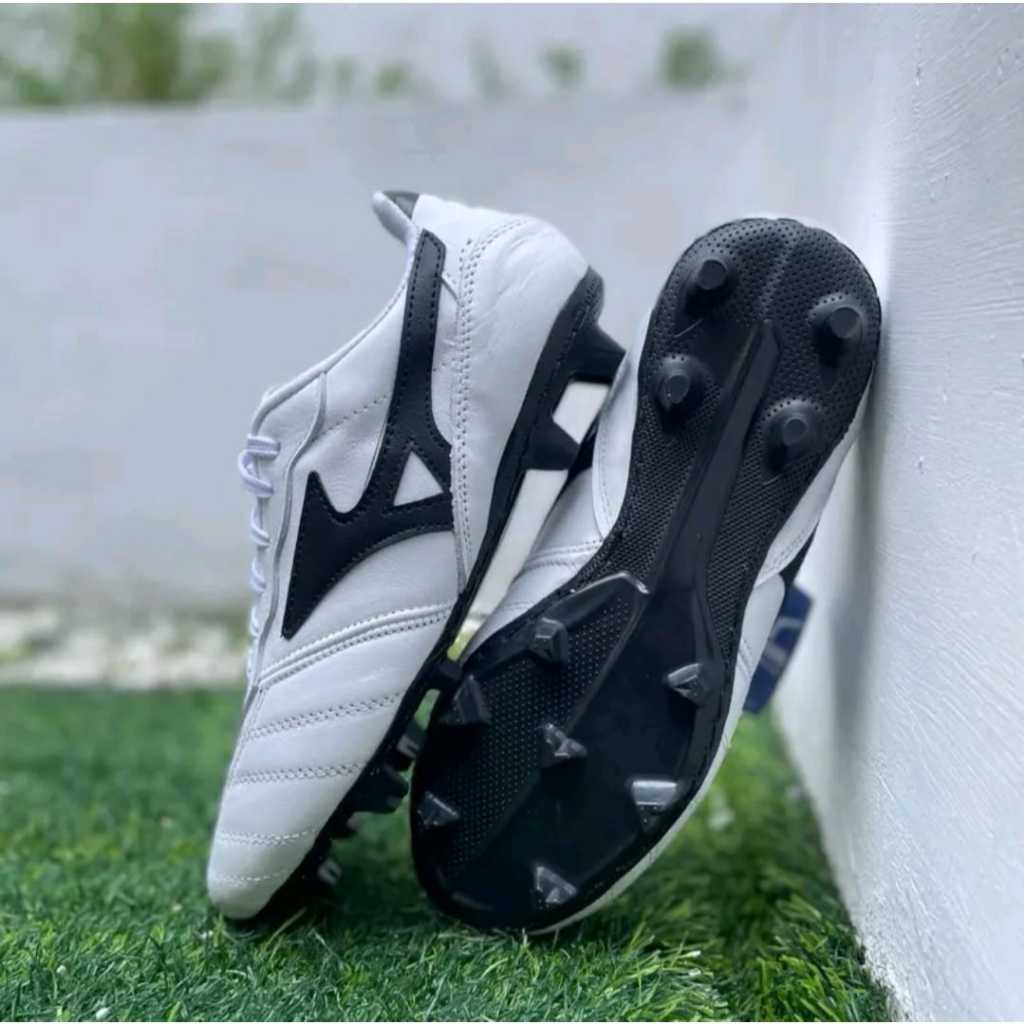 Sepatu Bola Mizuno Kulit Asli Size 39-43 Outsole Sudah Dijahit Rapi
