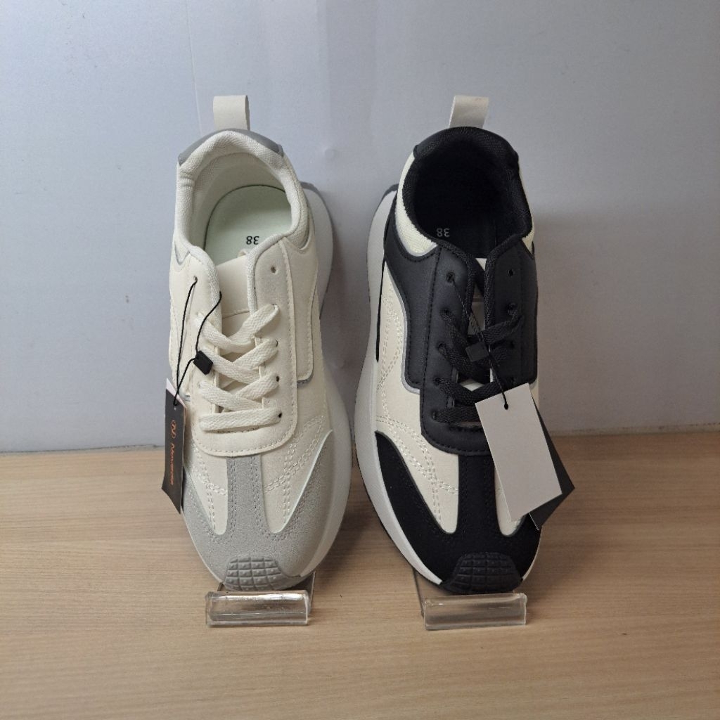 Sepatu wanita NEVADA