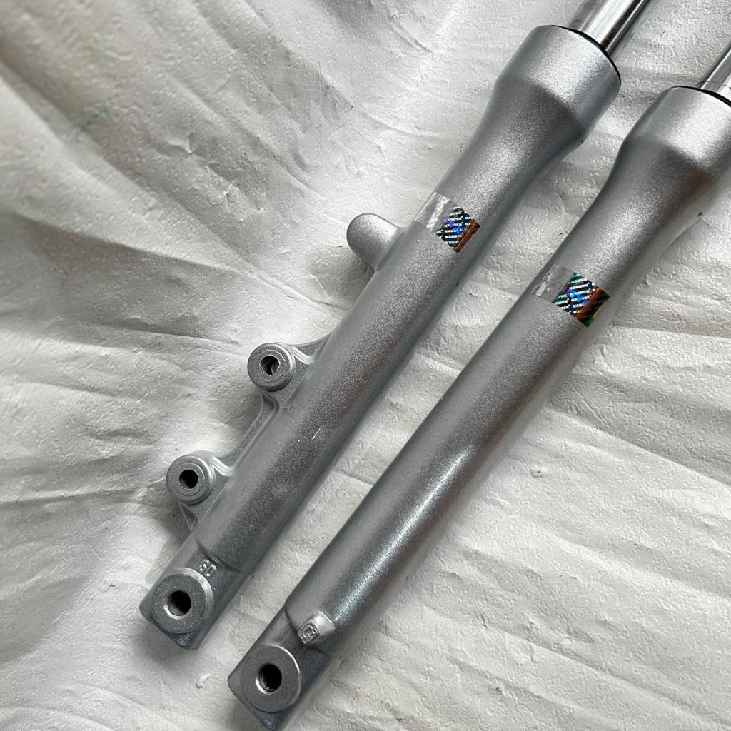 As Shock depan Satria 2tak Satria hiu As Shock assy depan satria 2tak tornado cakram