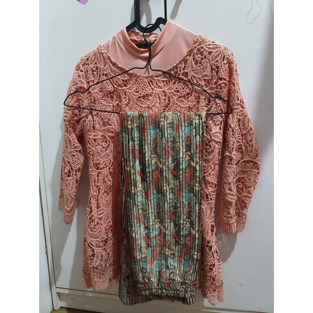 Baju kebaya preloved