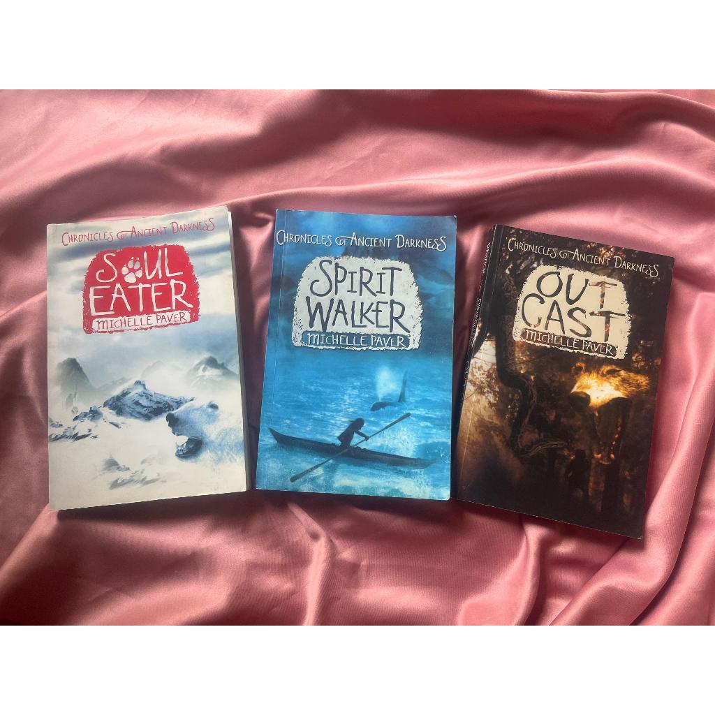 Novel Chronicles Of Ancient Darkness Michele Paver - Spirit Walker- Out Cast-Soul Eater