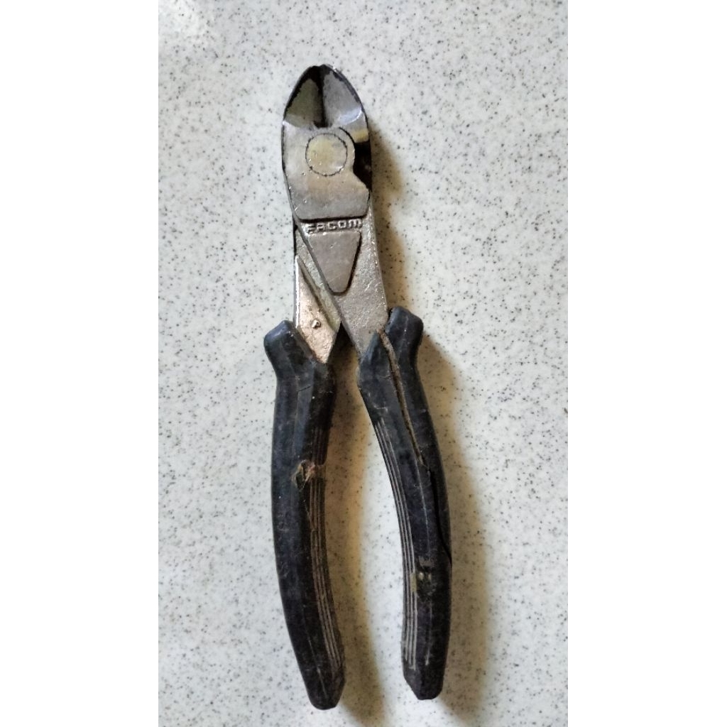 facom cutter pliers facom cutting pliers