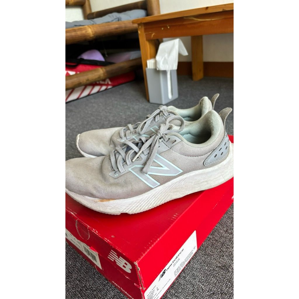 new balance running shoes preloved