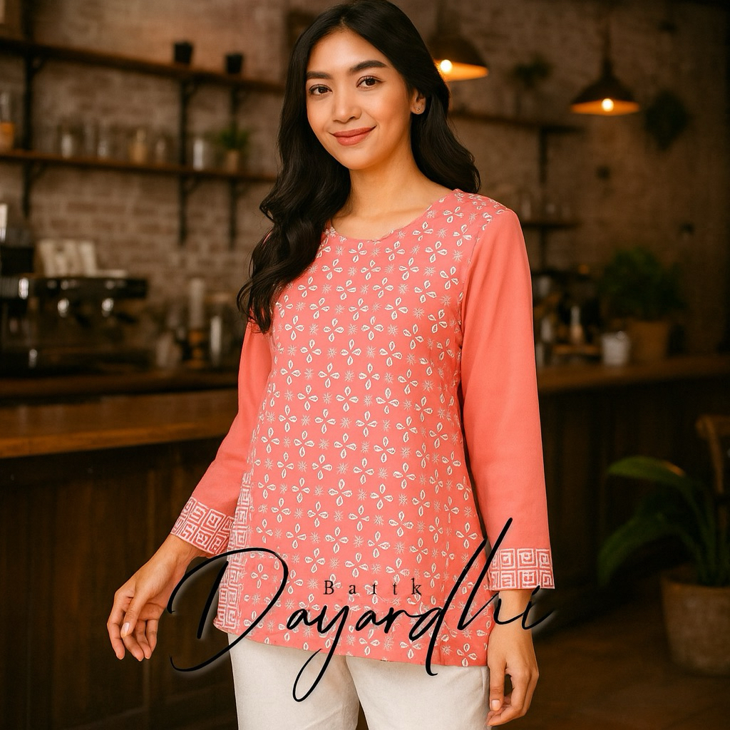 Baju Batik Wanita Pink Soft – Blouse Batik Kekinian untuk Kantor, Santai, dan Natalan
