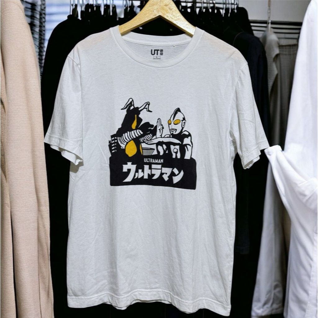 UNIQLO x ULTRAMAN | kaos UT collaboration anime kartun