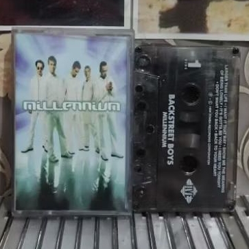 kaset pita BACKSTREET BOYS / MILLENIUM