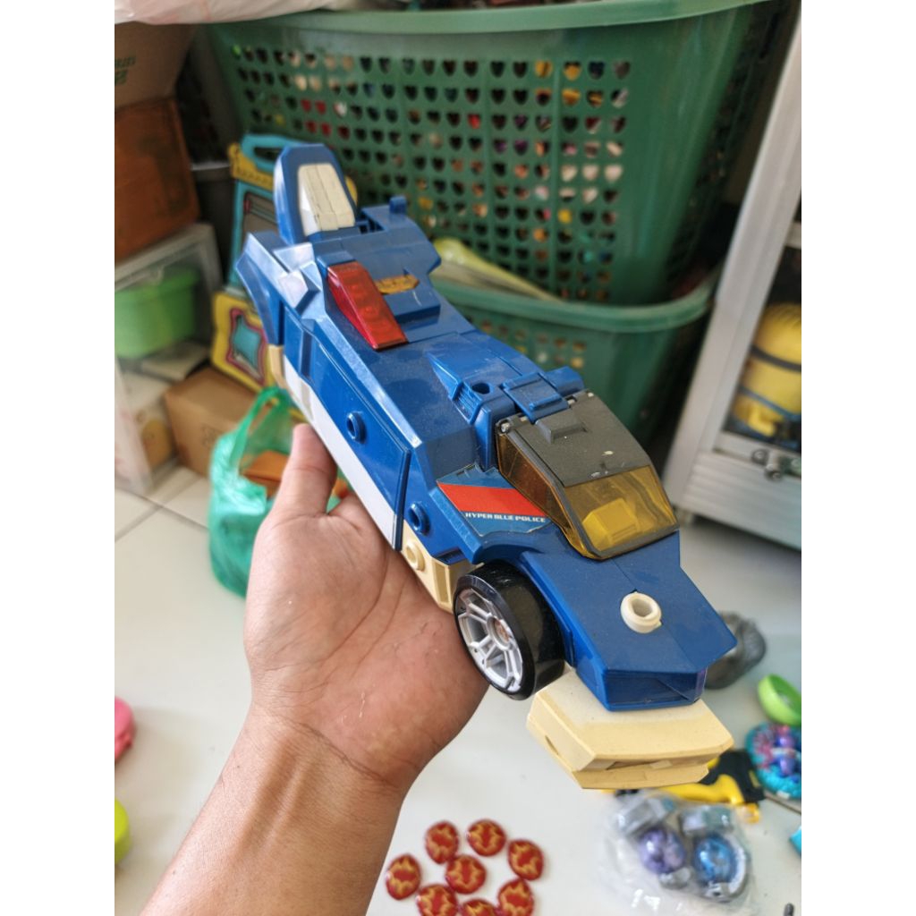 part figure hyper blue police by tomica tomy