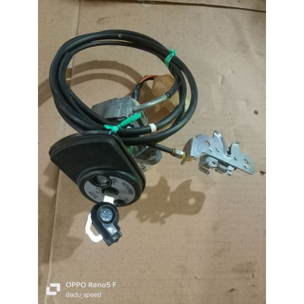 kunci kontak Yamaha Lexi 125 original