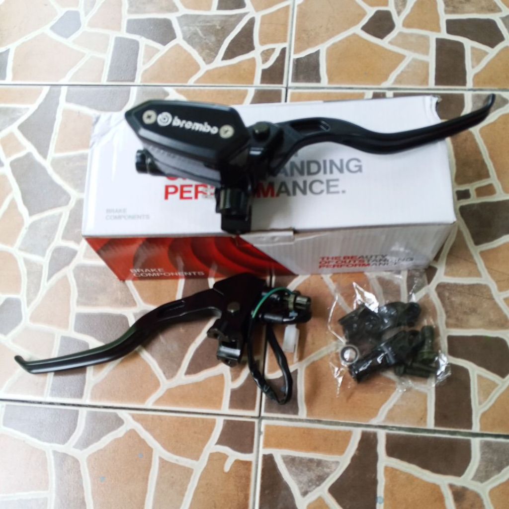 HANDLE,MASTER,REM,DEPAN+KOPLING,SET,OVAL26010,BLACK,'"BREMBO,