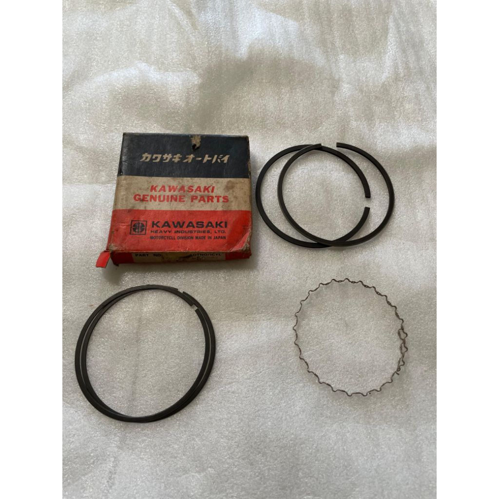 Ring Seher Piston Kawasaki KZ200 KZ 200 Binter Merzy OS 50 0.50 13008-5005 130085005