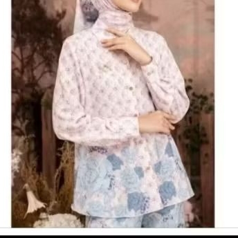 WEARING KLAMBY ROSETTE SERIES