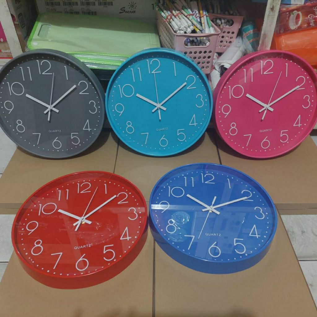 Jam Dinding Quartz