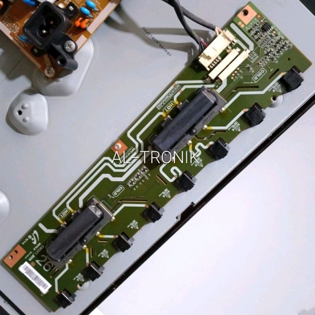 INVERTER - BALAST - BACKLIGHT DRIVER TV LCD SAMSUNG 26 INCH MODEL LA26D400 26D400 LA26D400E1 LA26D40
