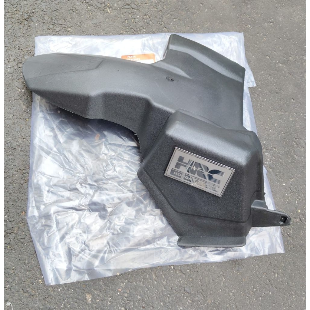 HUGGER AIRBALDE BEAT BEAT STREET DELUXE OLD FI 2013-2014-2015-2016-2017-2018-2019 PLUS EMBLEM