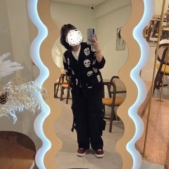 PRELOVED AEROSTREET MASSIVE LOW LIKE NEW