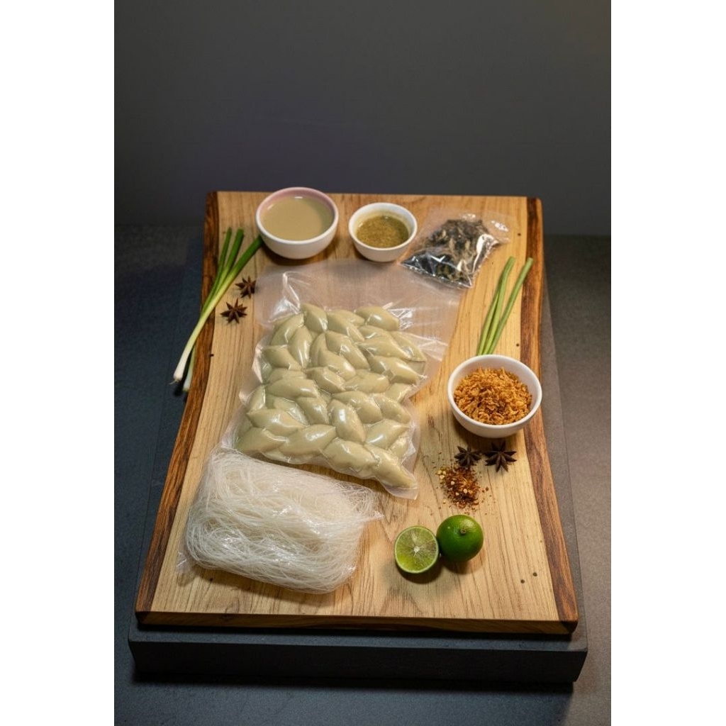 TEKWAN FROZEN MODEL 1KG ISI 60BIJI SUDAH DAPAT MIE