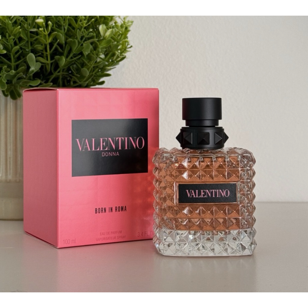 Valentino Donna Born in Roma