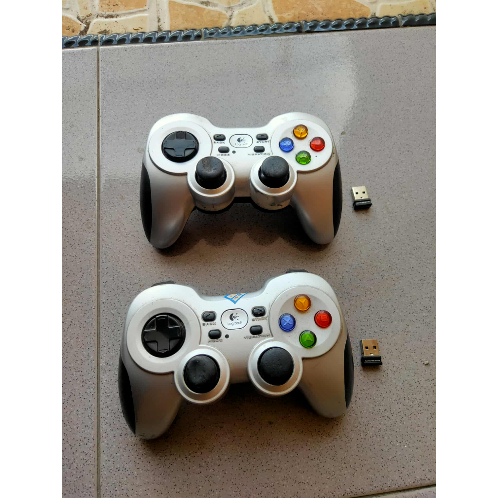 Gamepad Logitech F710