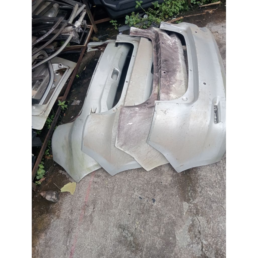 bemper belakang Suzuki Ertiga 2010-2016