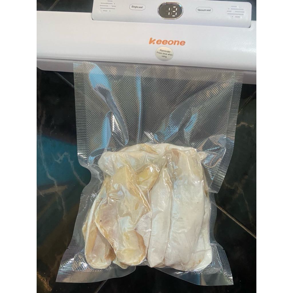 ikan asin patin [bagian bawah perut ikan patin]