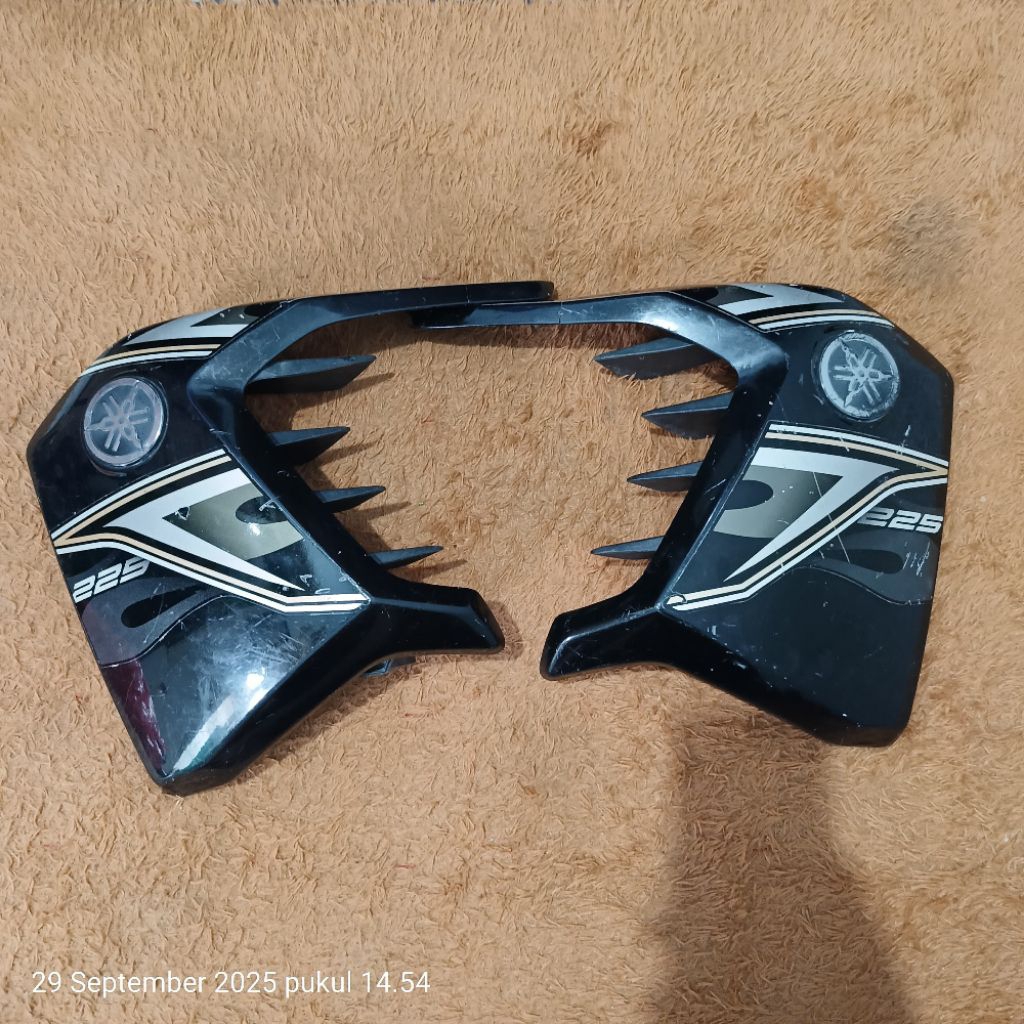 Sirip tangki scorpio new cover tangki YAMAHA SCORPIO Z NEW 2010/2011