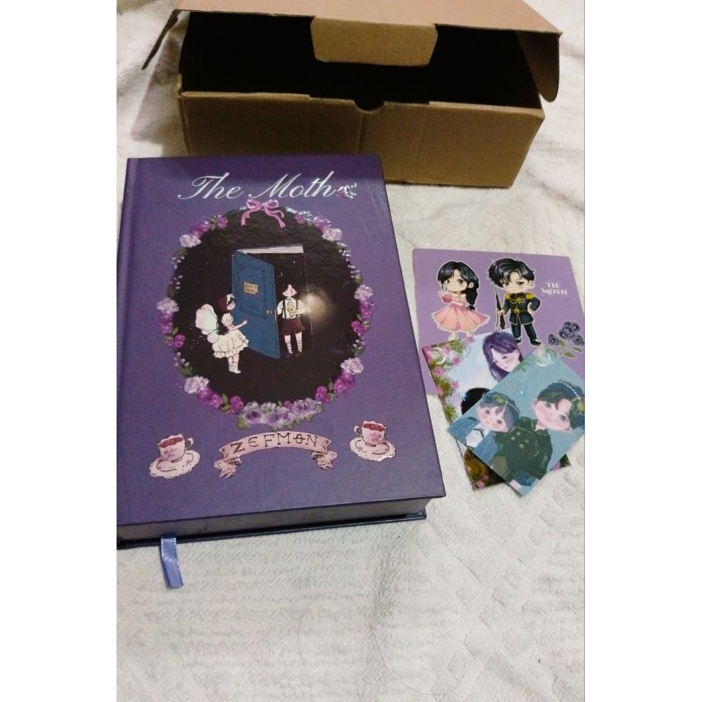 Ready Novel The Moth cover san