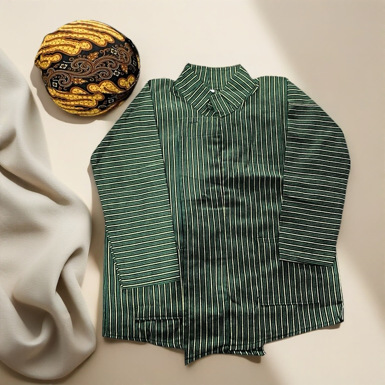 Baju Lurik Anak Garis-Garis Hitam Hijau Baju Surjan Lurik Dan Blangkon Anak Laki Laki