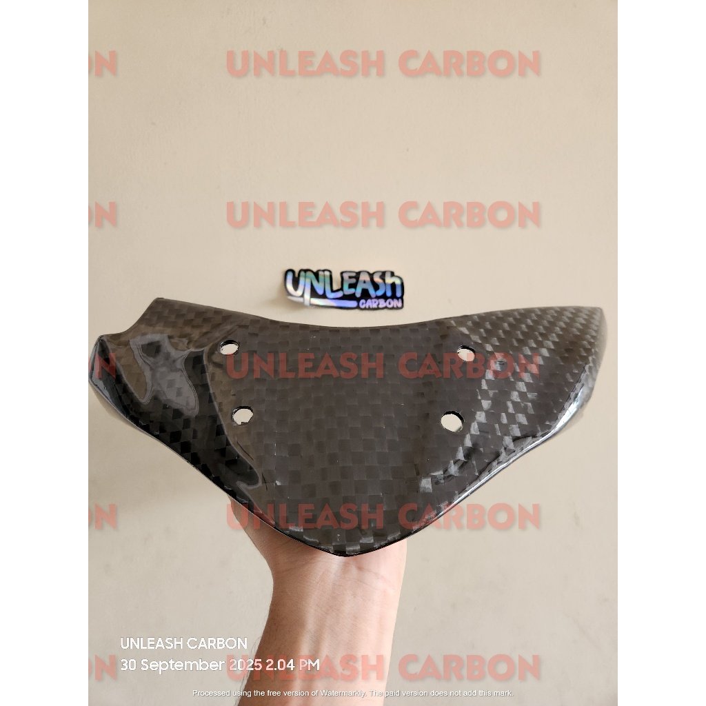 Batok Depan Aerox New Carbon Kevlar