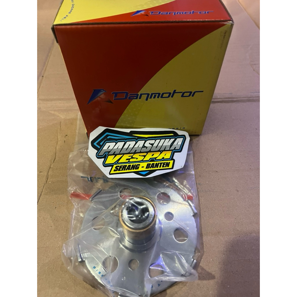 dudukan kopling vespa px