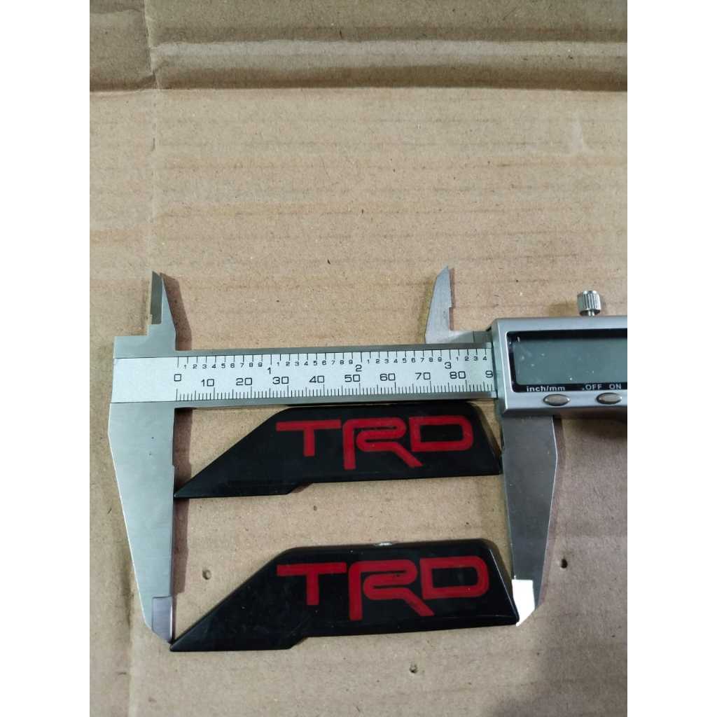emblem akrilik TRD sportivo gril fortuner 2021