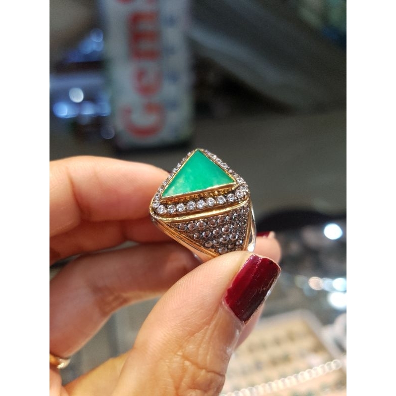 Bacan palmea super segitiga 106