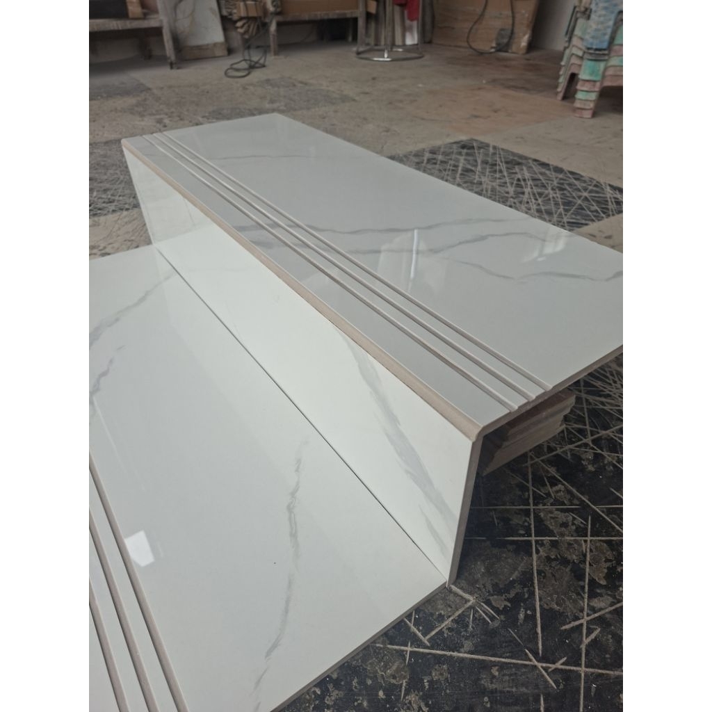 granit keramik tangga 30×80 20×80 1 set tangga reques costum ukuaran