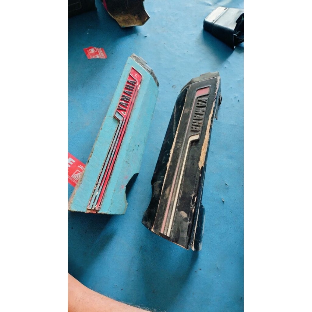 COVER BODY BELAKANG V80 DELUX V80 SUPER DELUX ORIGINAL