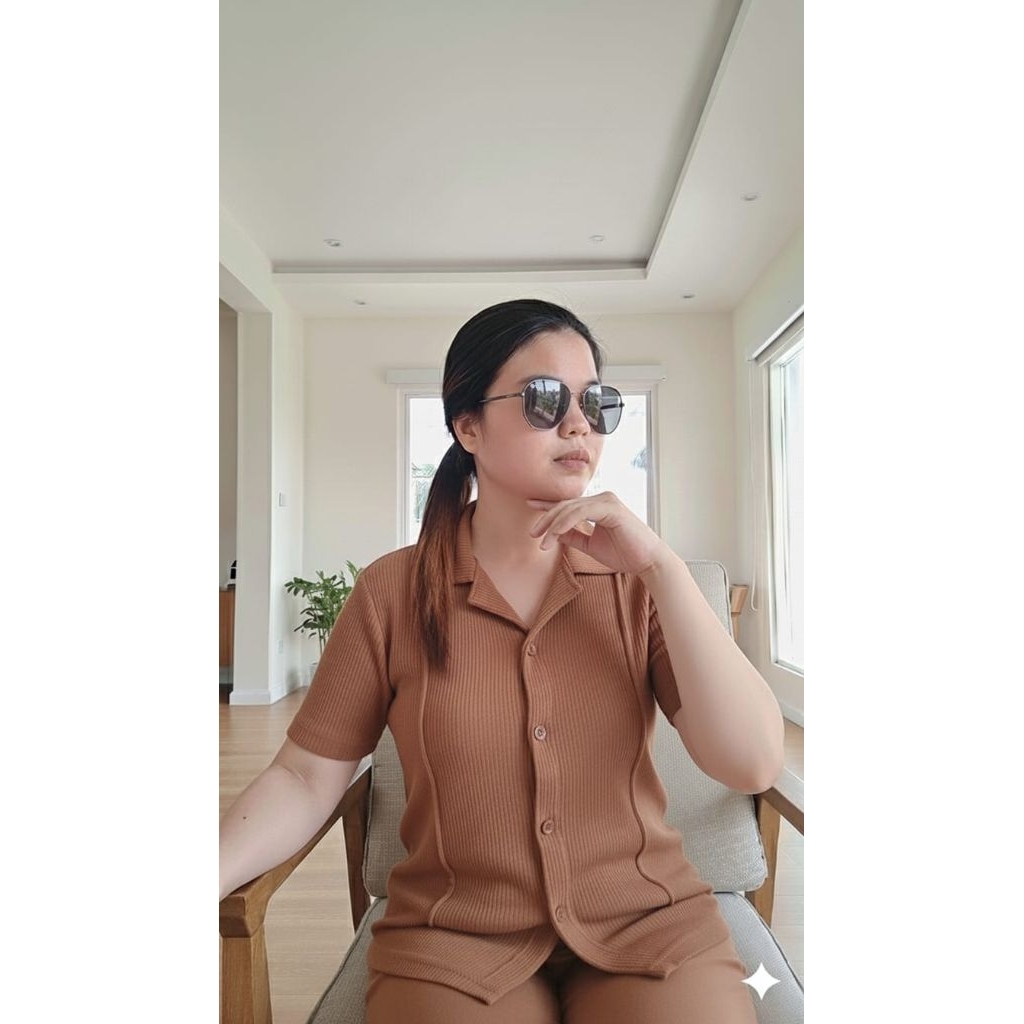 Atasan Kaos Kerah Polo Crop Top Kemeja Wanita Bahan Waffle Premium Kancing Depan Cewek Dewasa Casual