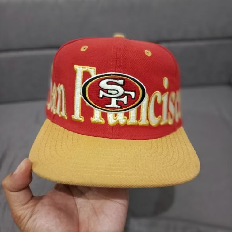 Topi Vintage Dua Waena SF San Fransisco NFL Reebok