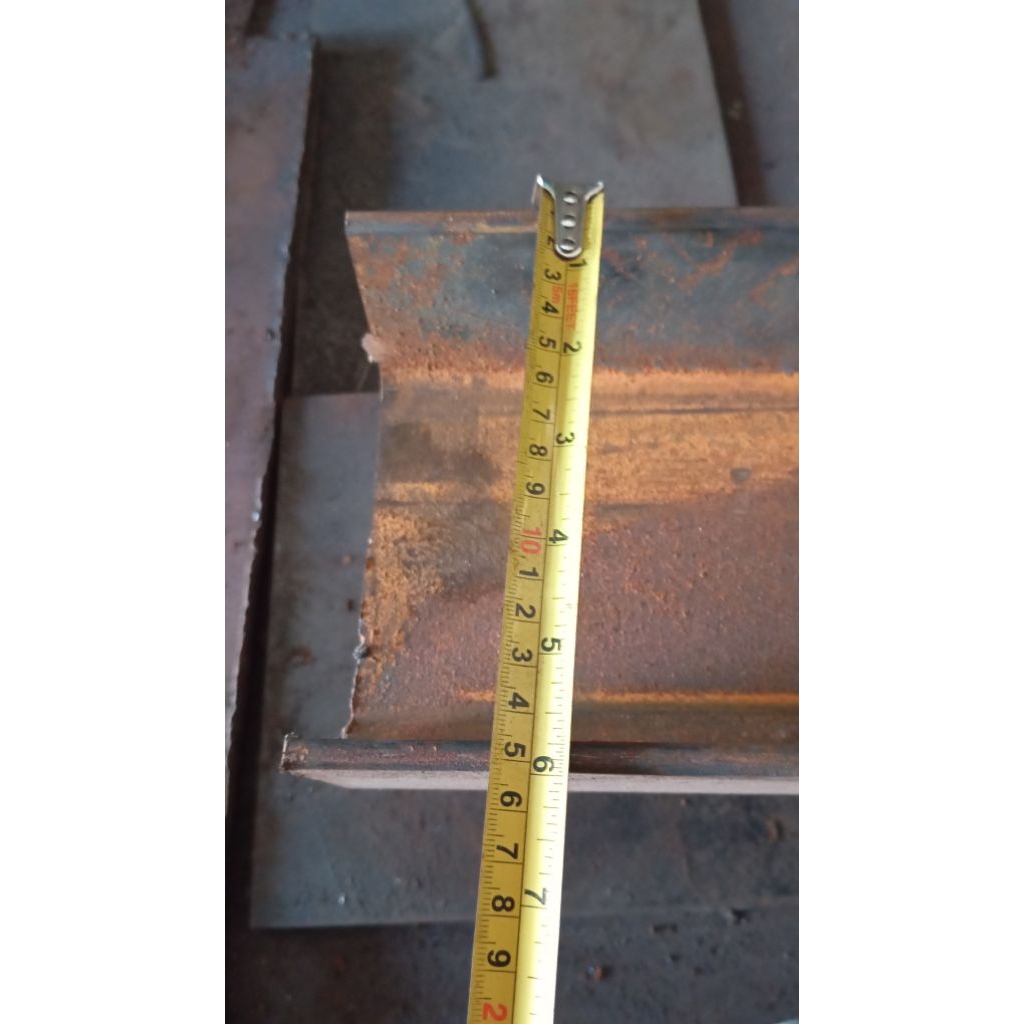 besi canal / unp ukuran Lebar 15 cm x tinggi 7.5 cm x t 7 mm ukuran 50 cm _ 100 cm