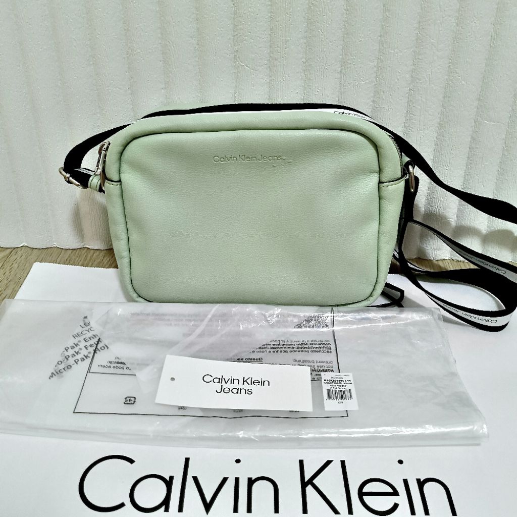 Authentic Calvin Klein Double Zip Camera Bag Tas Selempang Sling Bag cewe Second