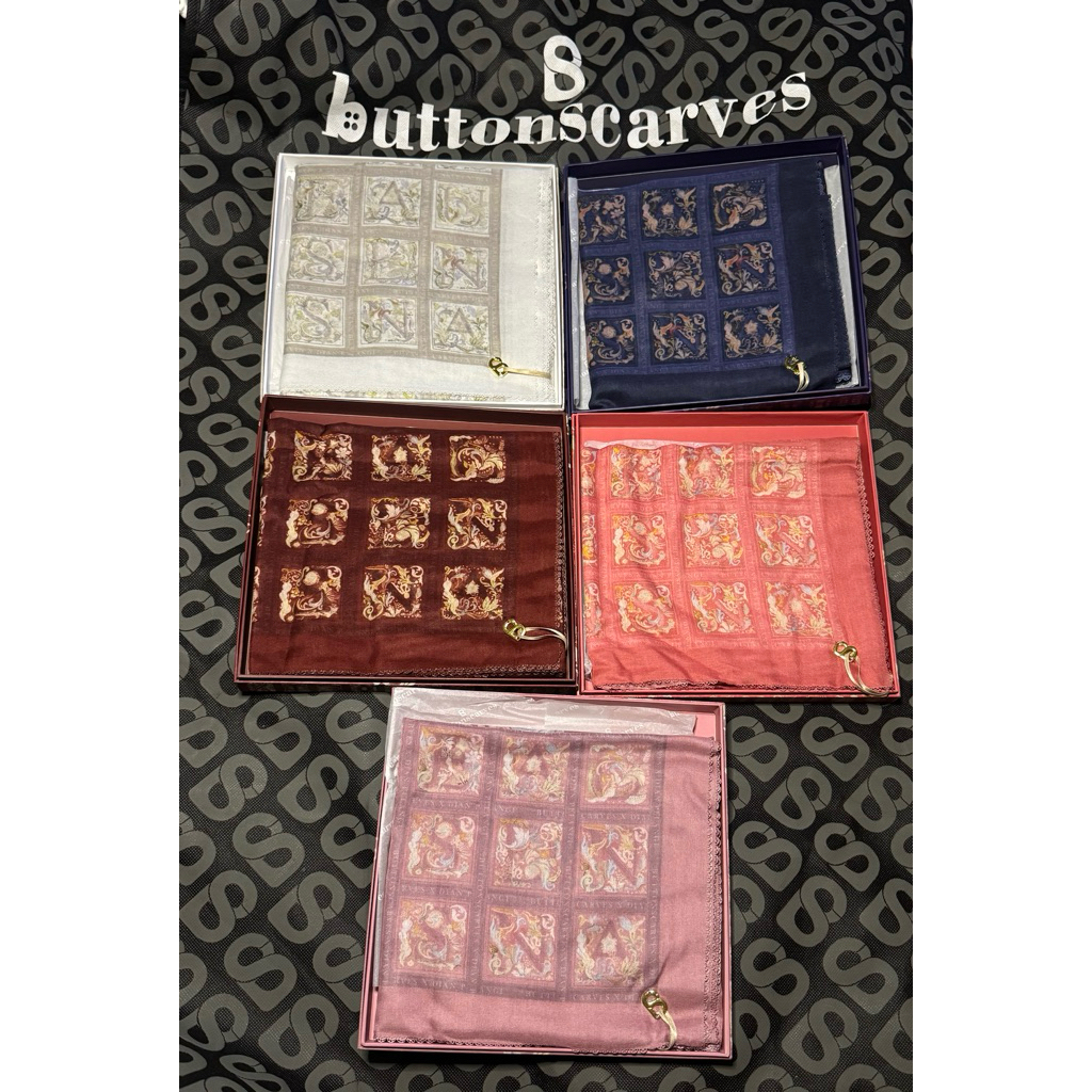 AUTOGRAPH 2.0 BUTTONSCARVES X DIAN PELANGI READY STOCK BALIKPAPAN NEW BUKAN SECOND PRELOVED BEKAS SI