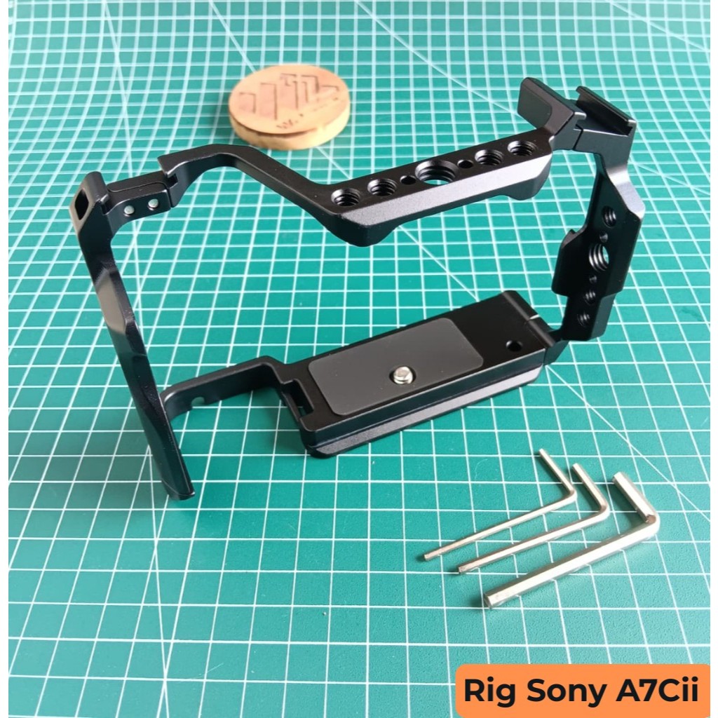 Cage Rig Sony A7Cii A7C2 A7C Mark ii Bracket Grip