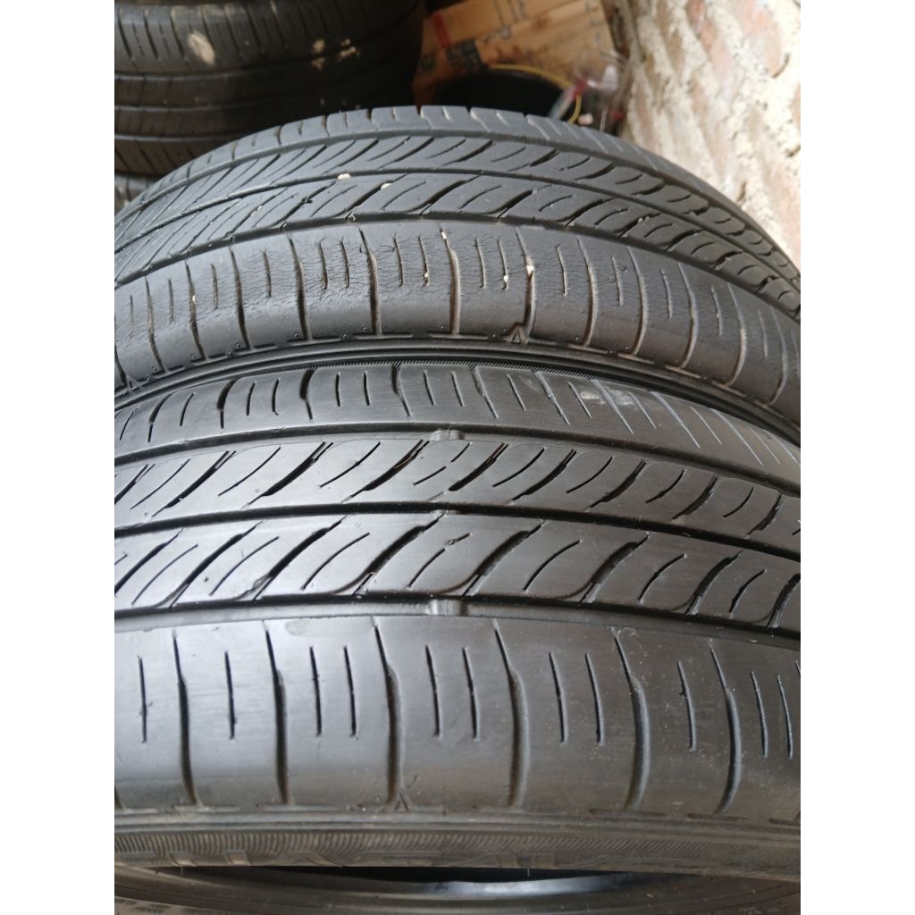 Ban Dunlop 175/65 R14