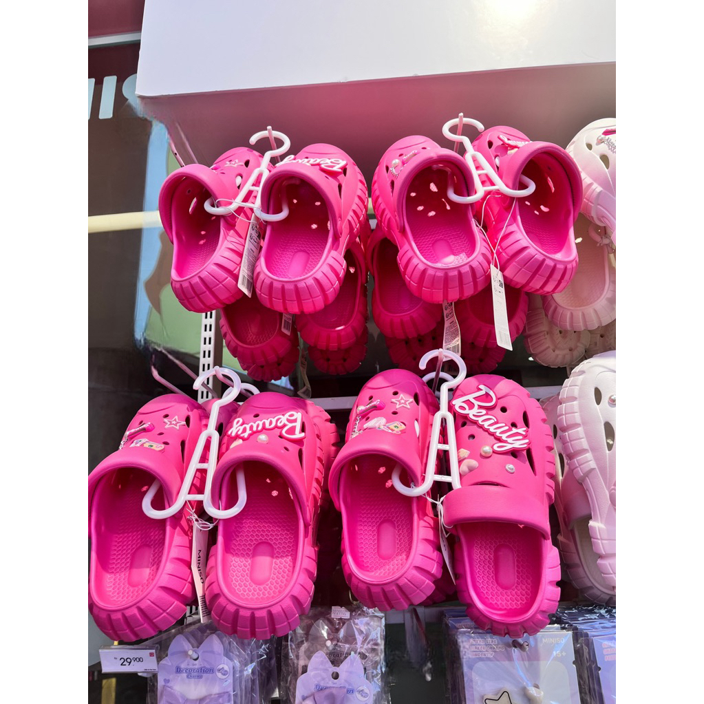 selop/sandal sepatu barbie original miniso
