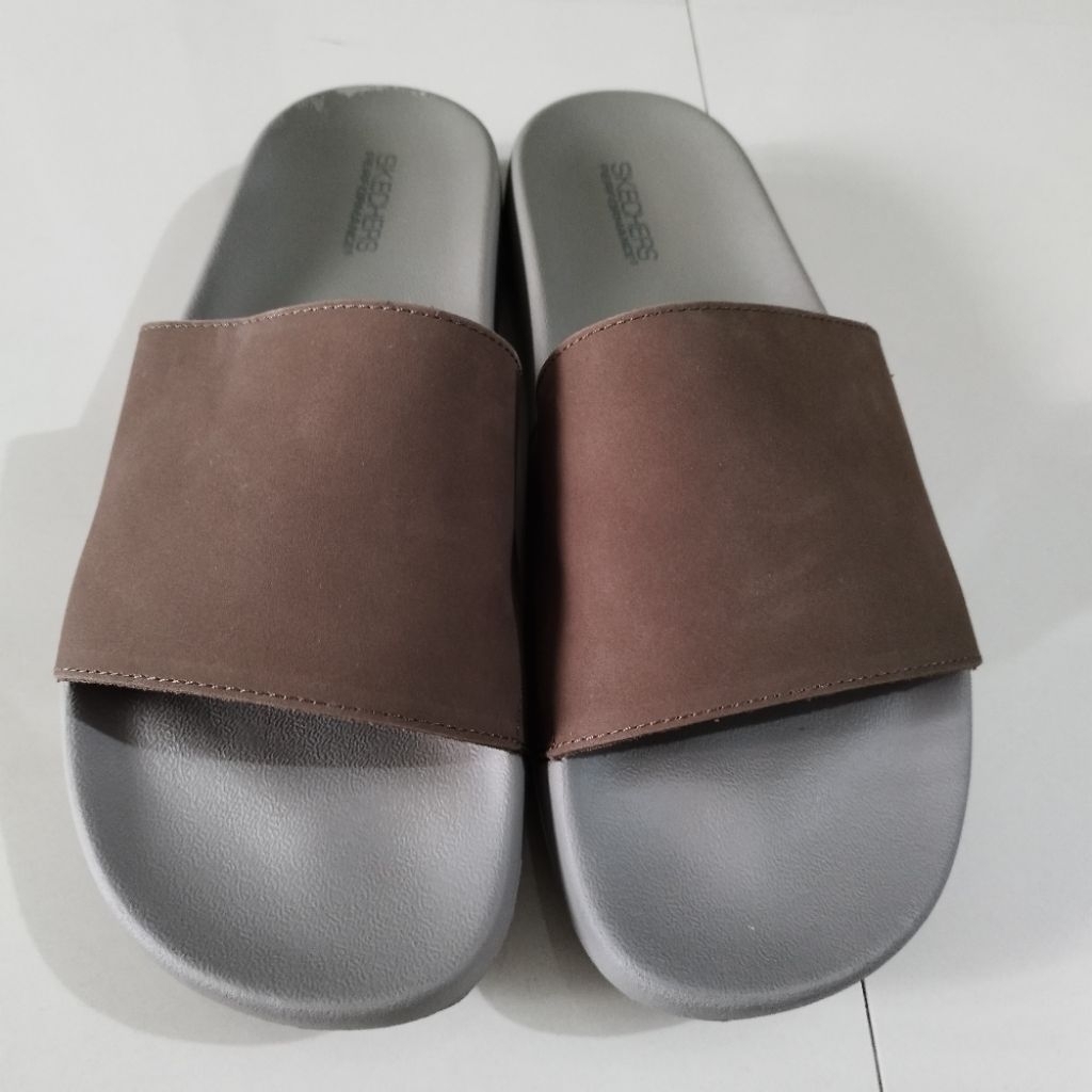 Preloved/second/sandal/pria/sketcheR/suede